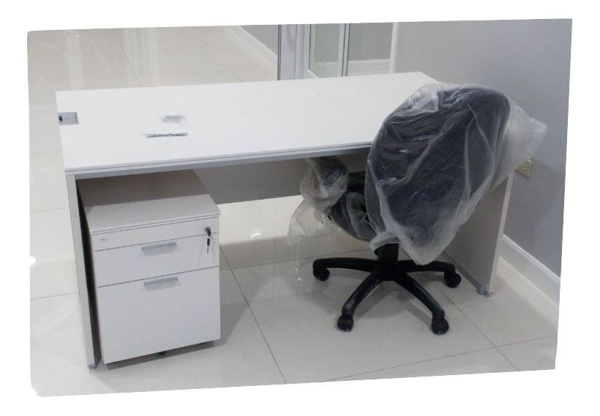 Supertech Standard Desk 800x800x745