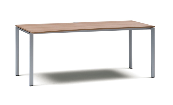 FX-1 Standard Desk 1600 x 800 CC